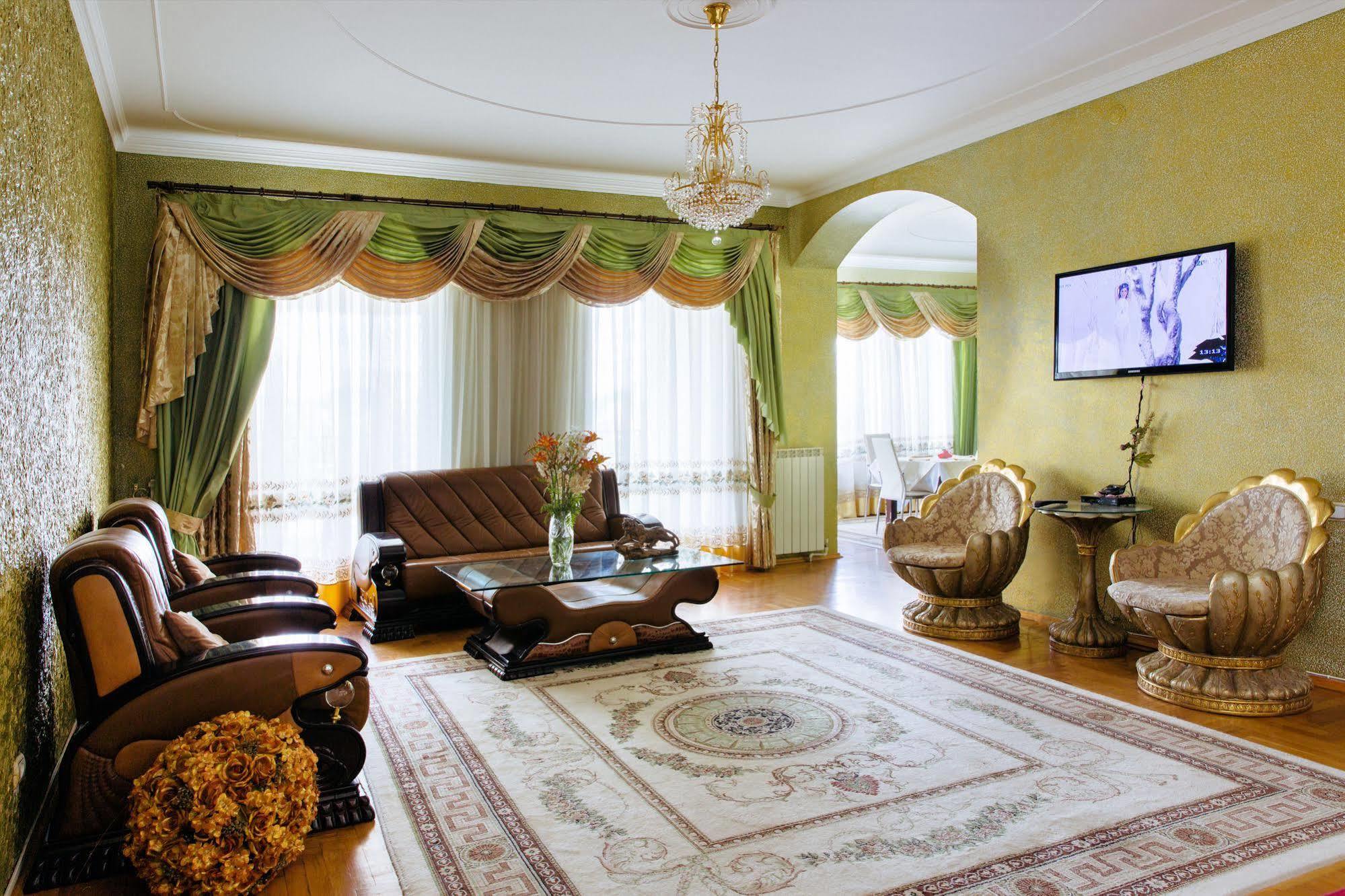 Ezio Hotel Codru